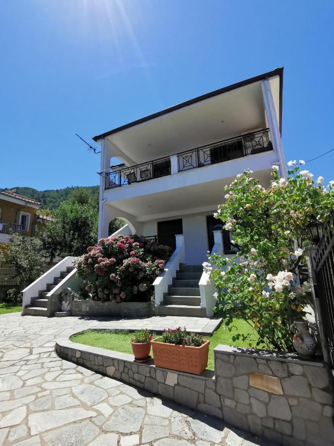 Deniastella Apartments Скала Потамияс Екстериор снимка