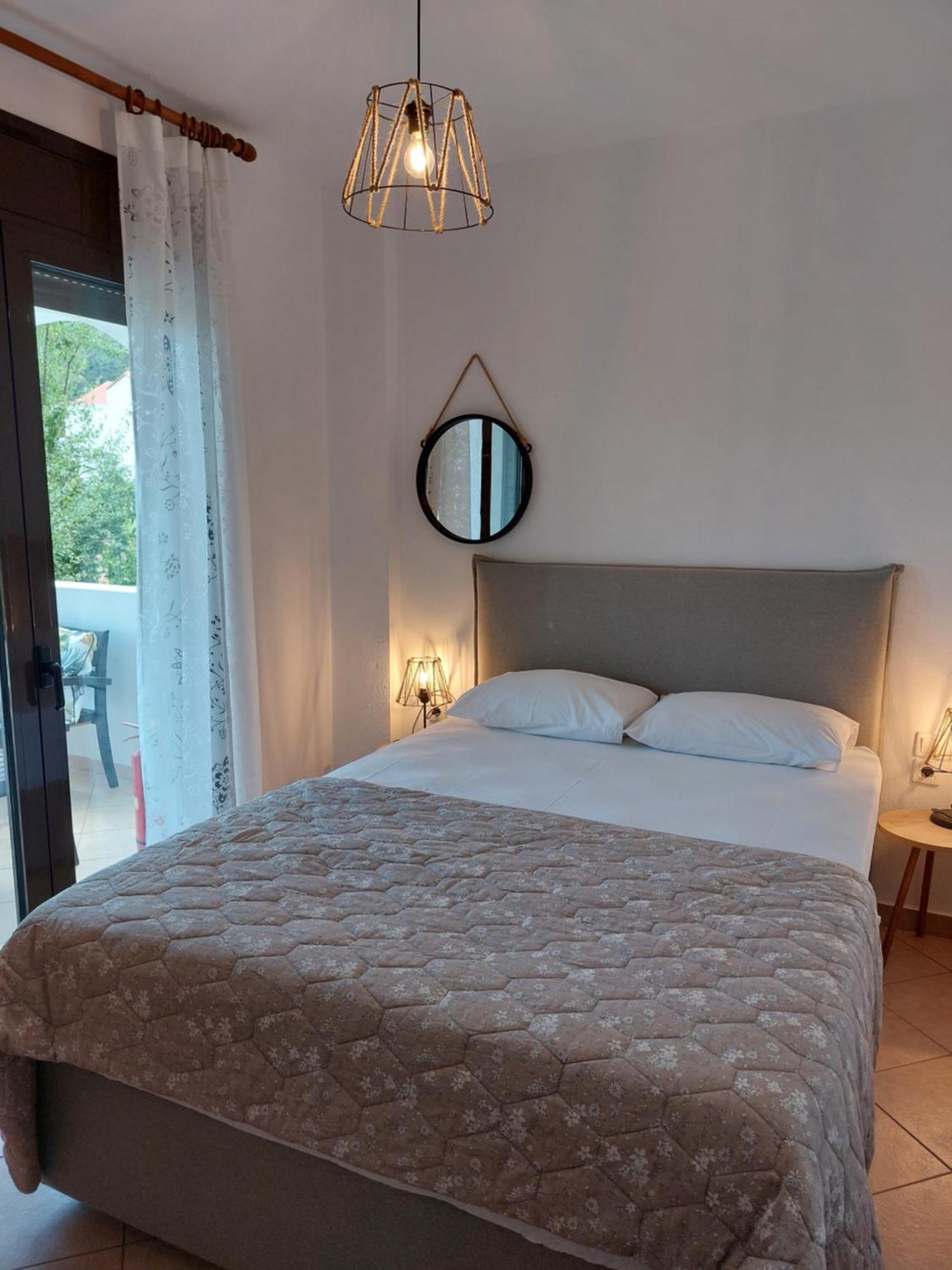 Deniastella Apartments Скала Потамияс Екстериор снимка